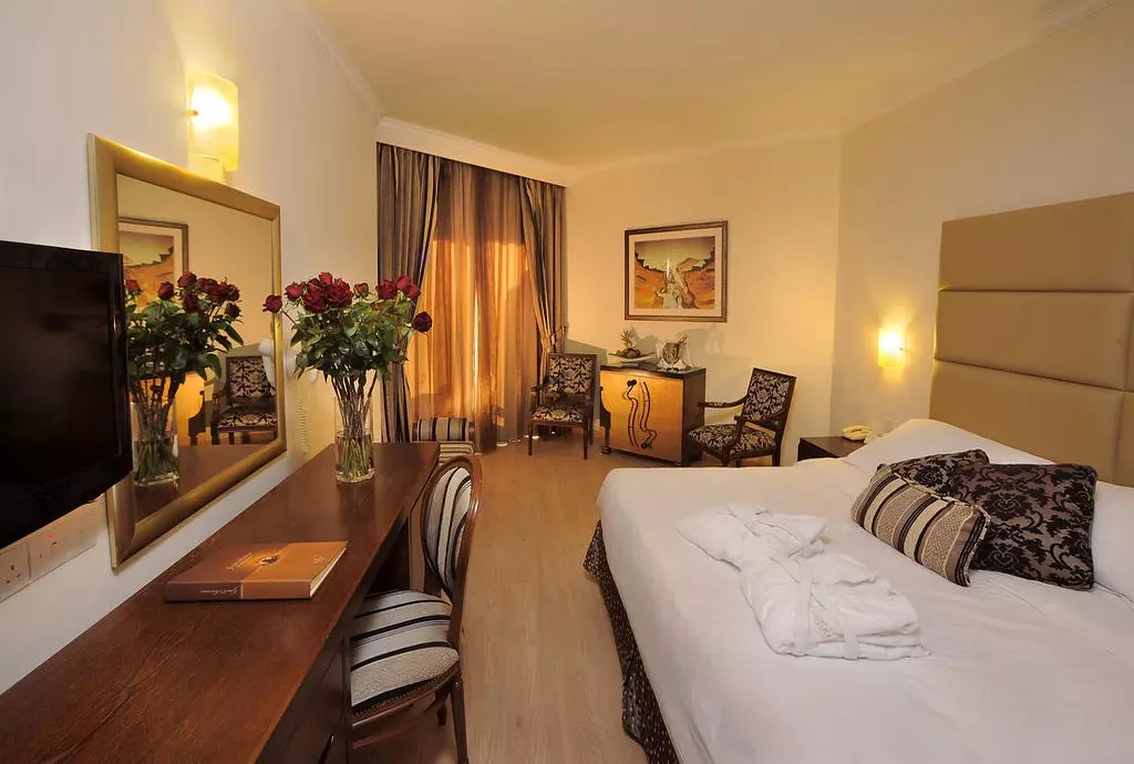 hotel elias beach_limassol_shabavizparvaz_15.jpg